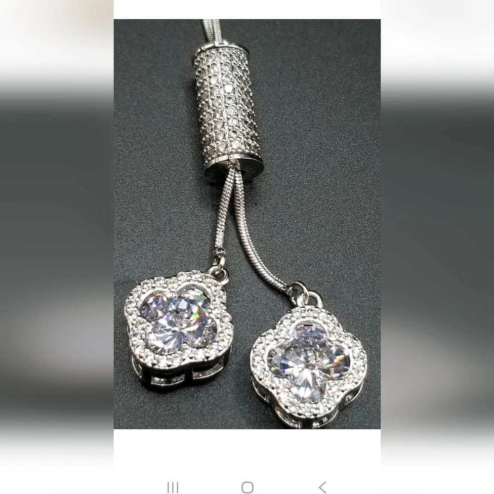 Yozone Women's Four-Leaf Clover Crystal  Pendant Necklace Silver Tone - Picture 6 of 8